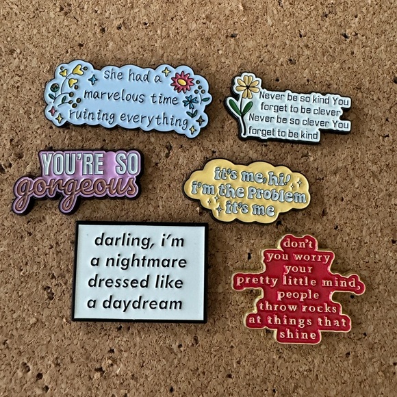 Taylor Swift lyric Pin Set - Picture 1 of 6